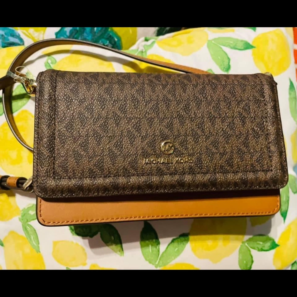 Jet Set Charm Signature Phone Crossbody